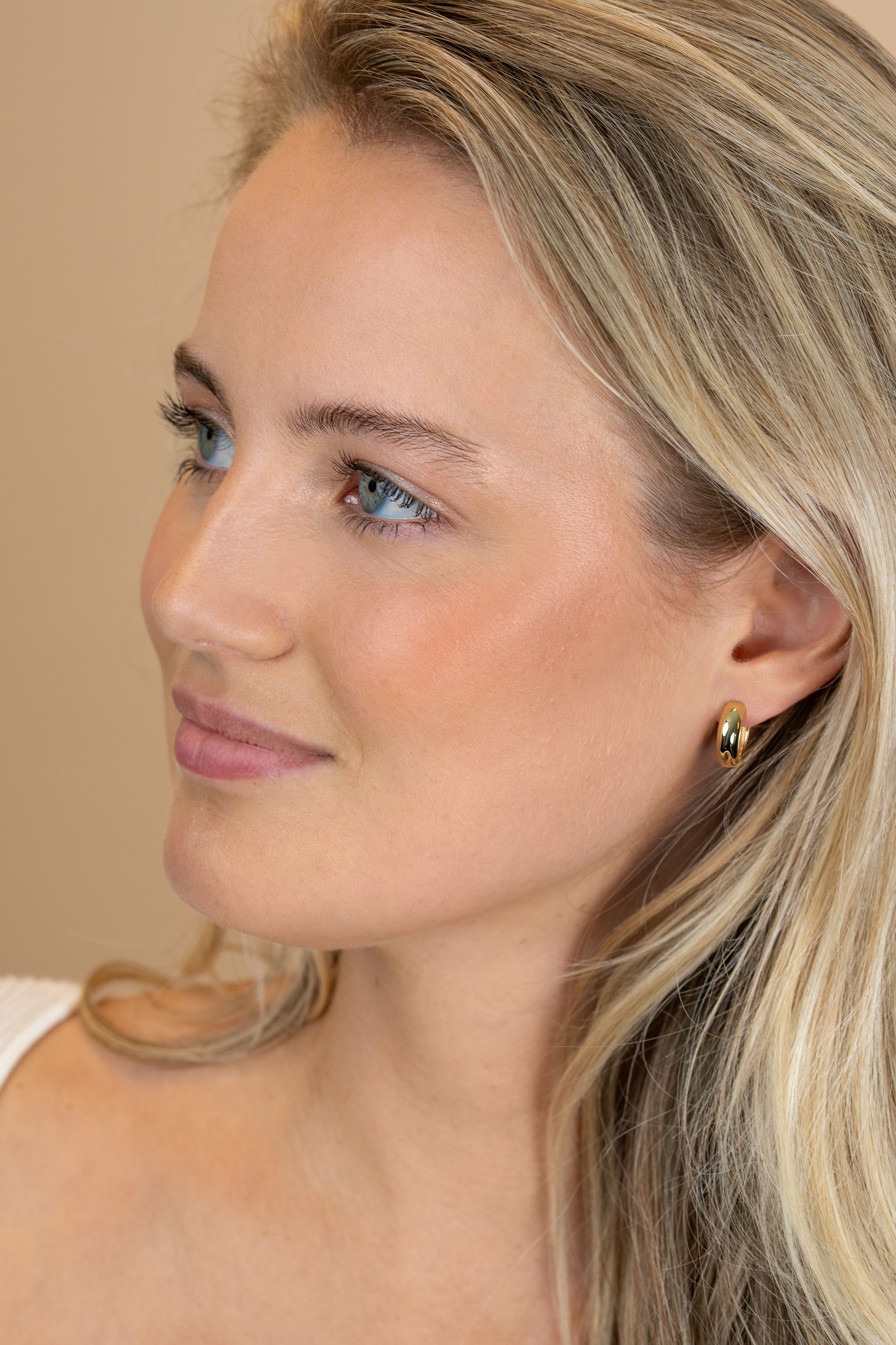 ZINZI zlv. klapcreolen gg.verg.half rond 15.5x5.3mm