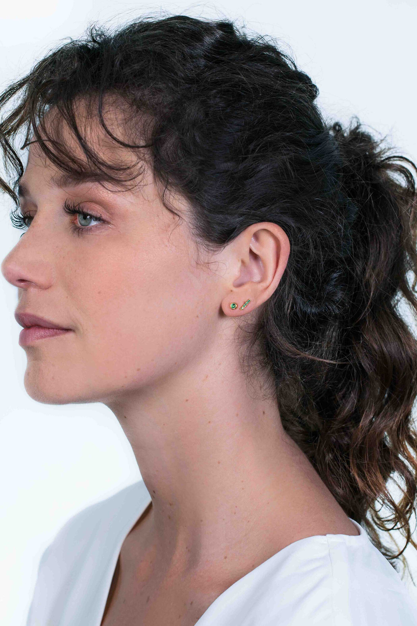 8mm ZINZI Gold Plated Sterling Silver Stud Earrings Bar Green ZIO1689GG