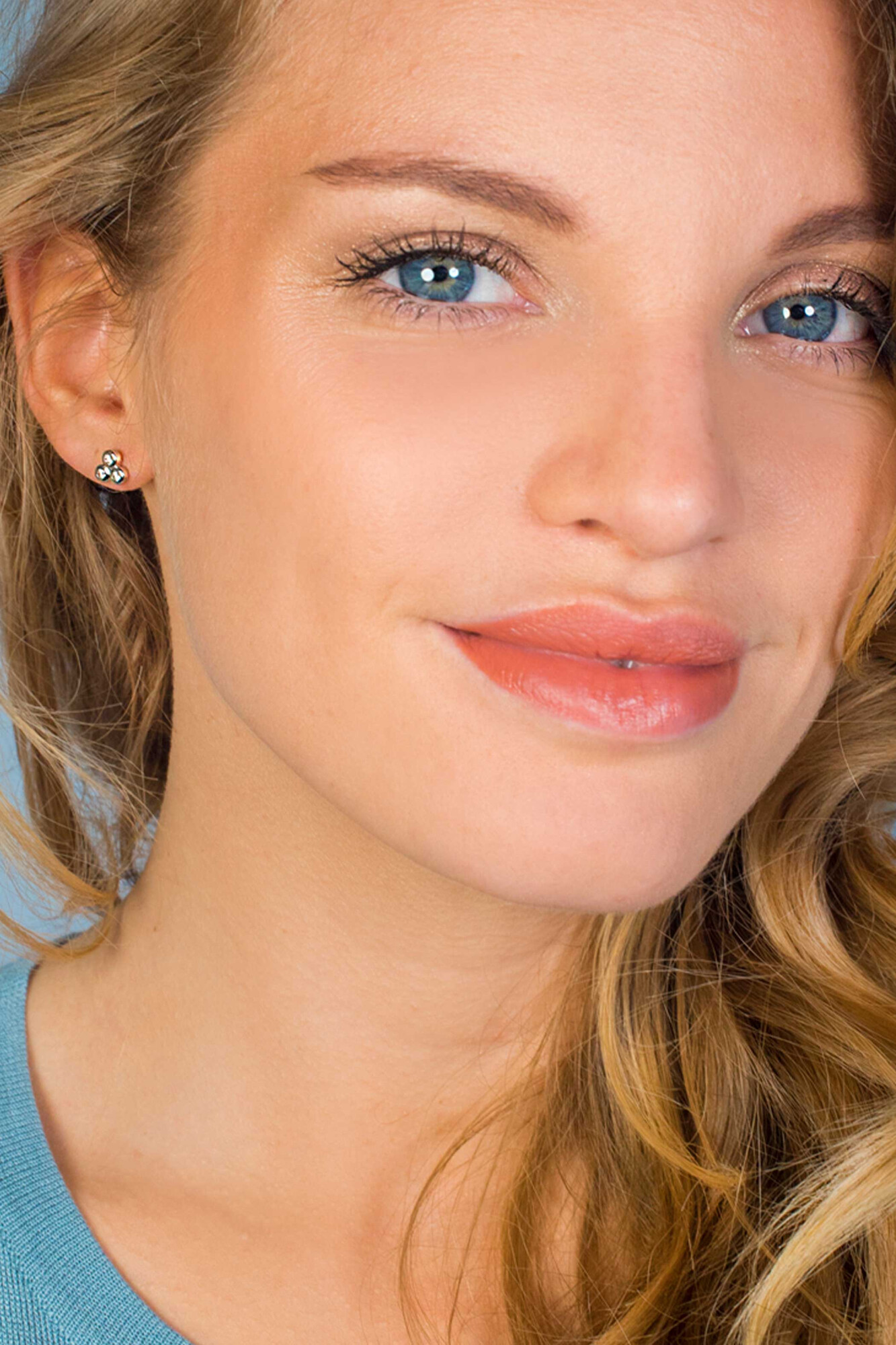 ZINZI Sterling Silver Stud Earrings Triangle 3x Round White ZIO1442