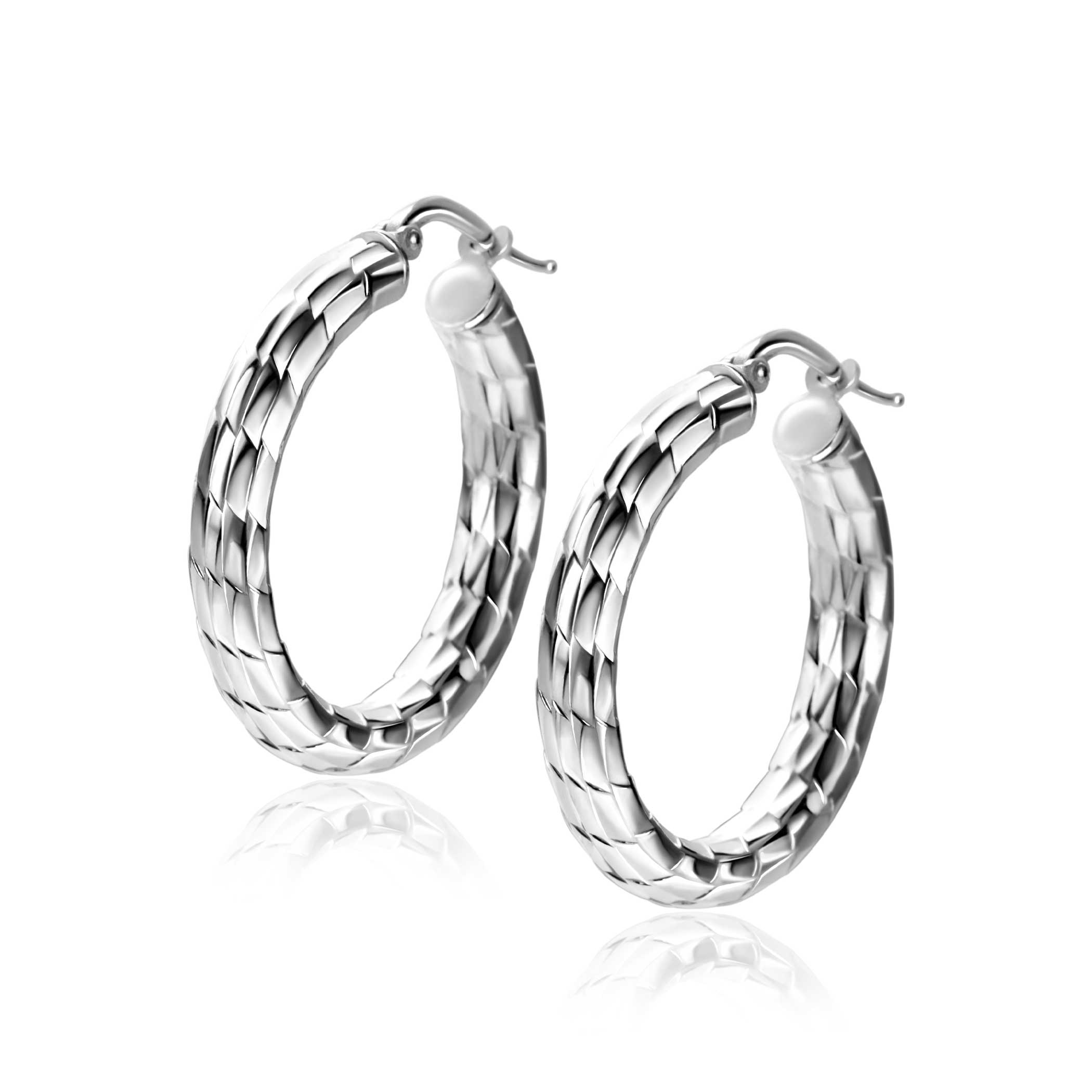 28mm ZINZI silver hoop earrings with beautifully crafted tube, 4.5mm wide, and convenient top closure ZIO2575
