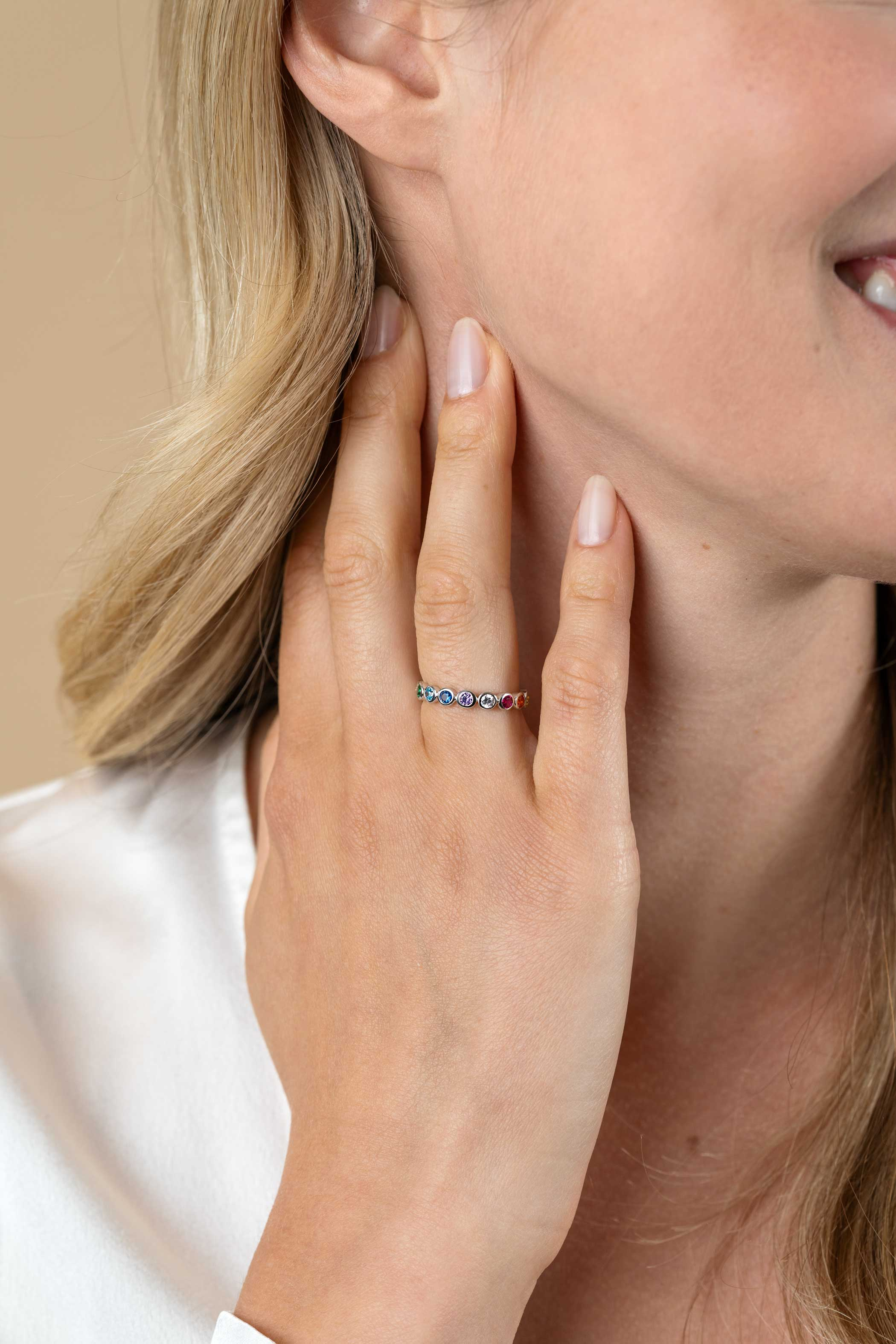 ZINZI silver stacking ring with rainbow gemstones in round bezel settings 3mm wide ZIR2599