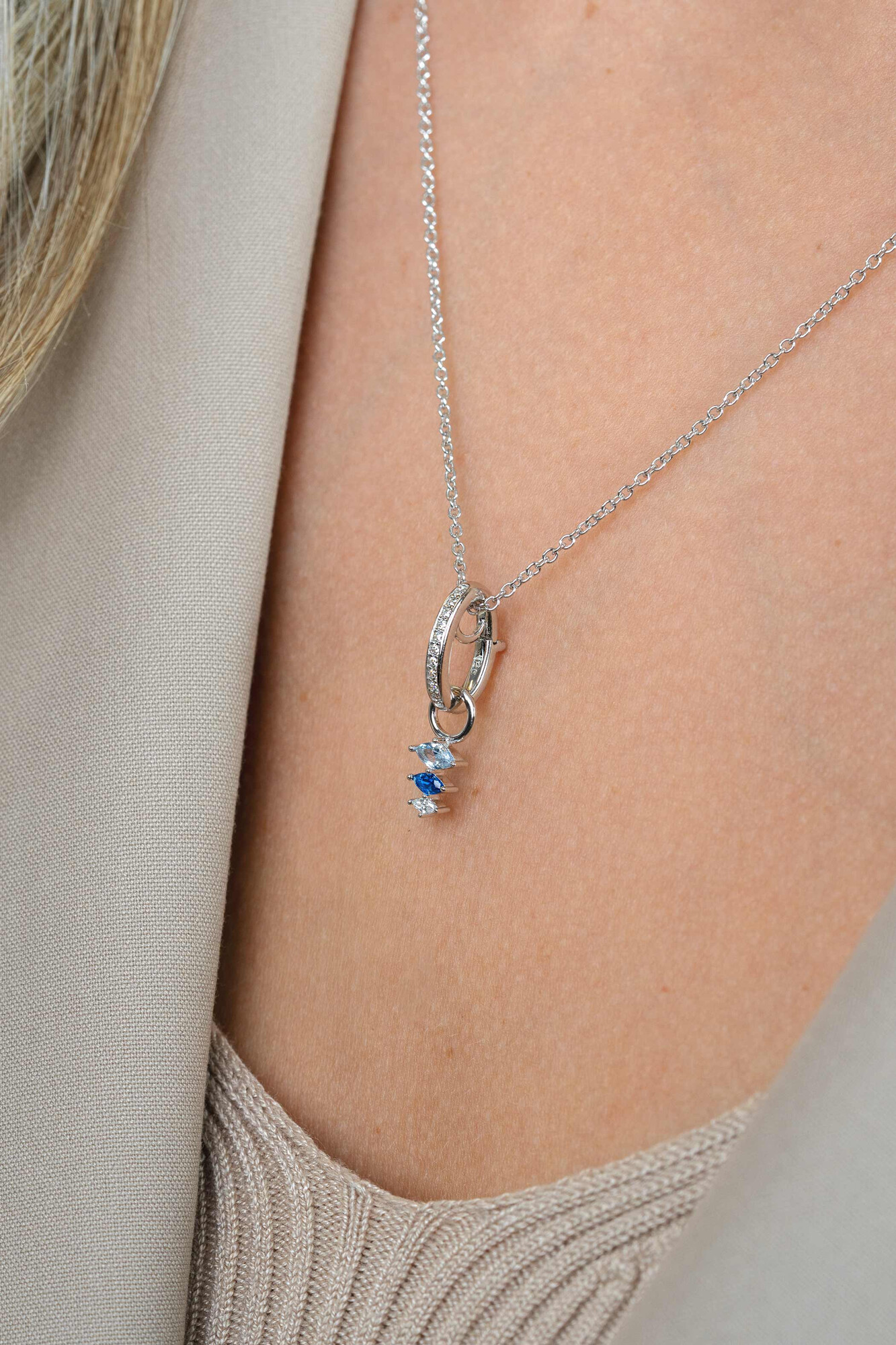 ZINZI Sterling Silver Pendant White Zirconias to wear Earrings Pendants on a Necklace ZIH2CH