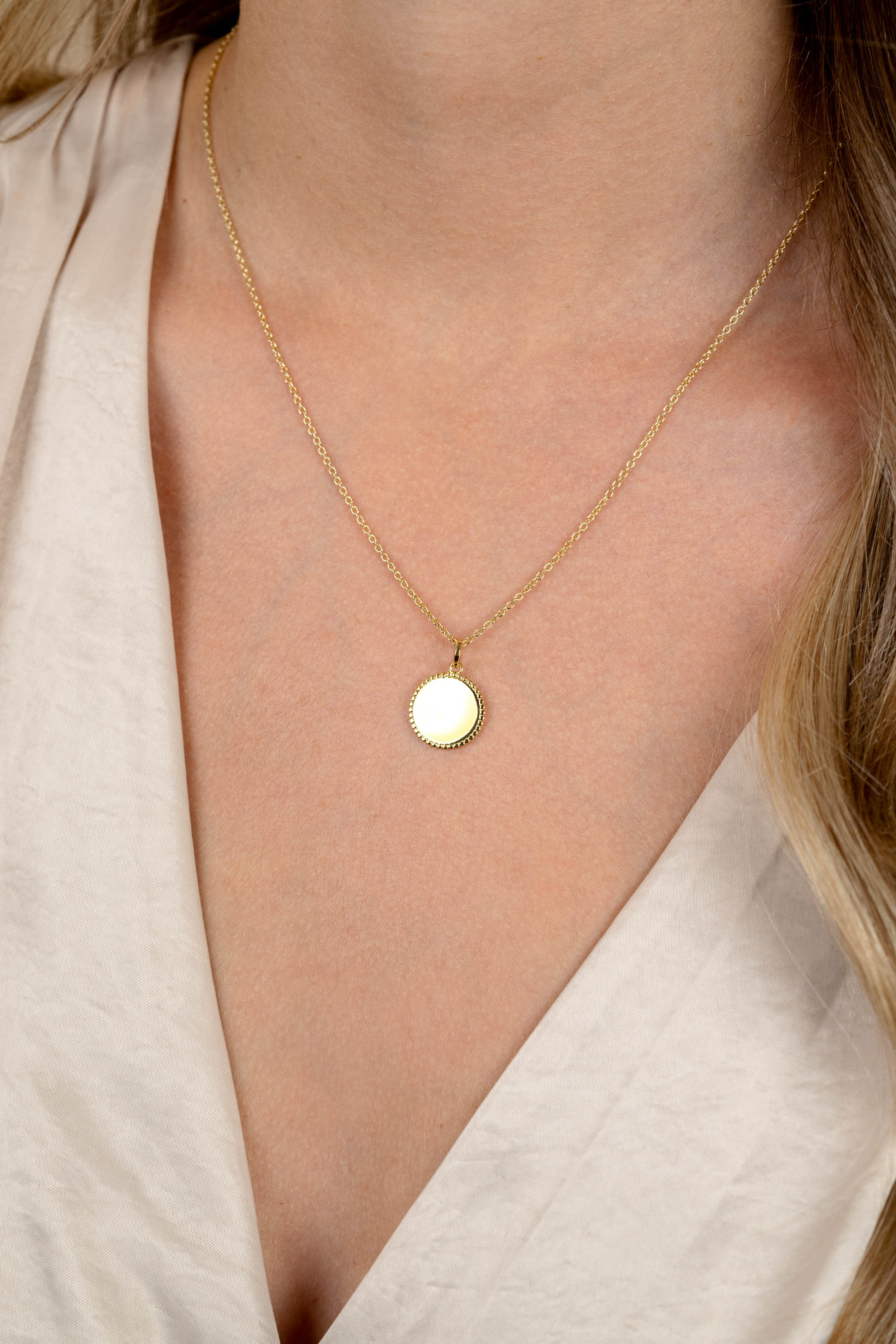 19mm ZINZI gold plated silver coin pendant with pearl rim for engraving ZIH2651G (without chain)