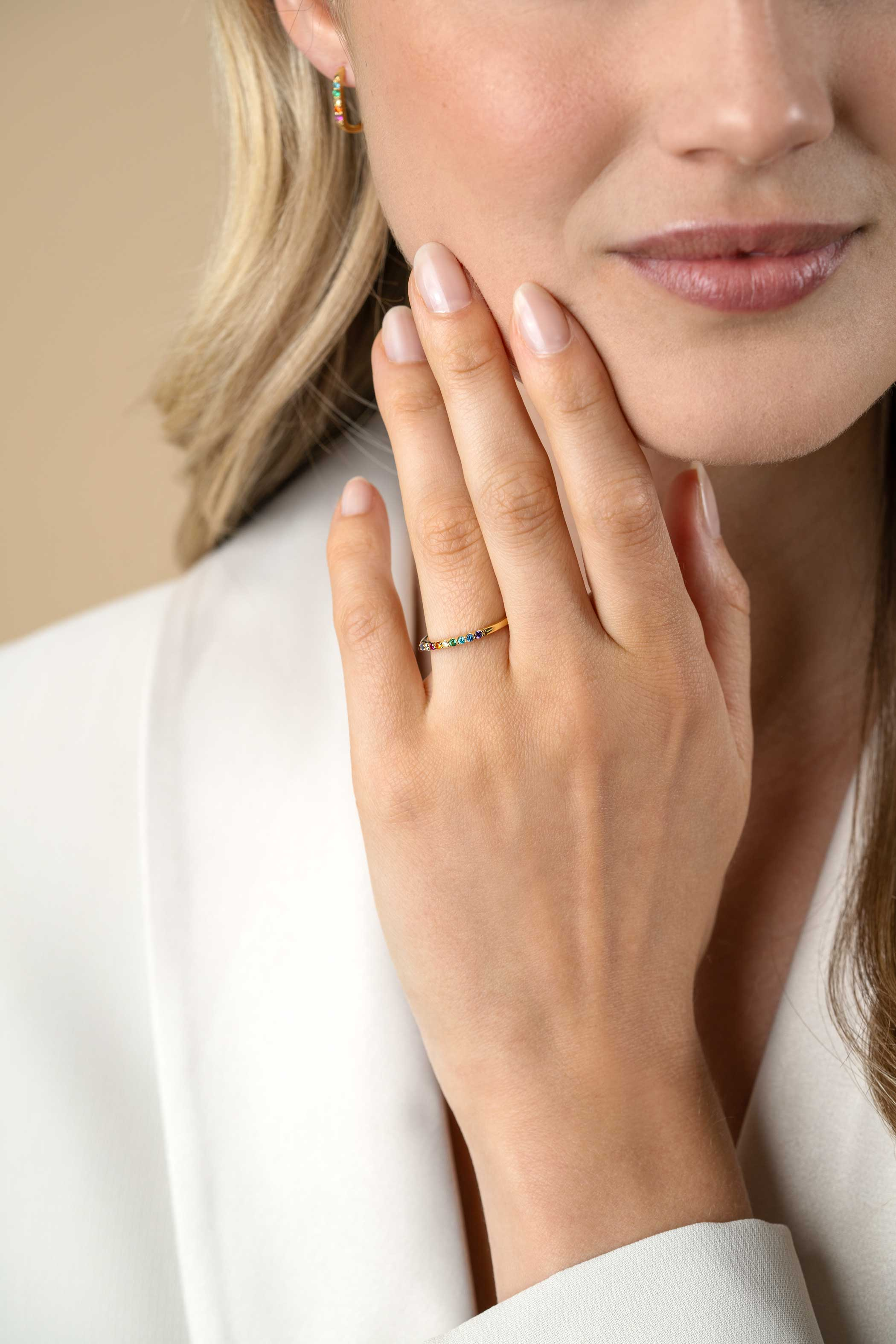 ZINZI gold plated silver stacking ring with rainbow gemstones in prong settings ZIR2598