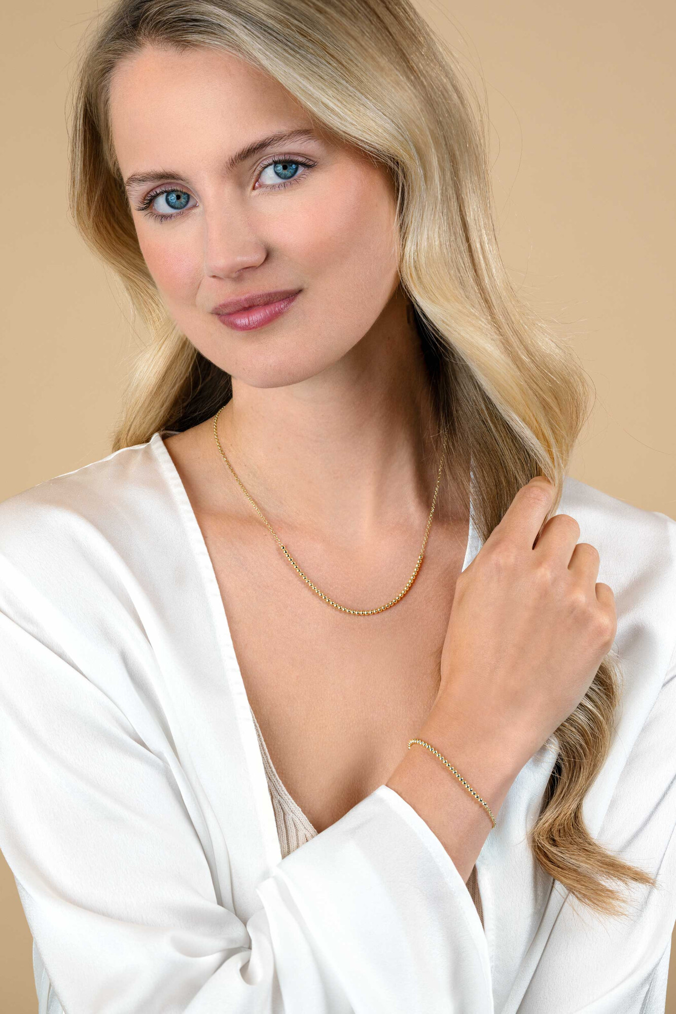 ZINZI gold plated silver jasseron necklace with bead links (2.5mm wide) in the middle 40-45cm ZIC2640G