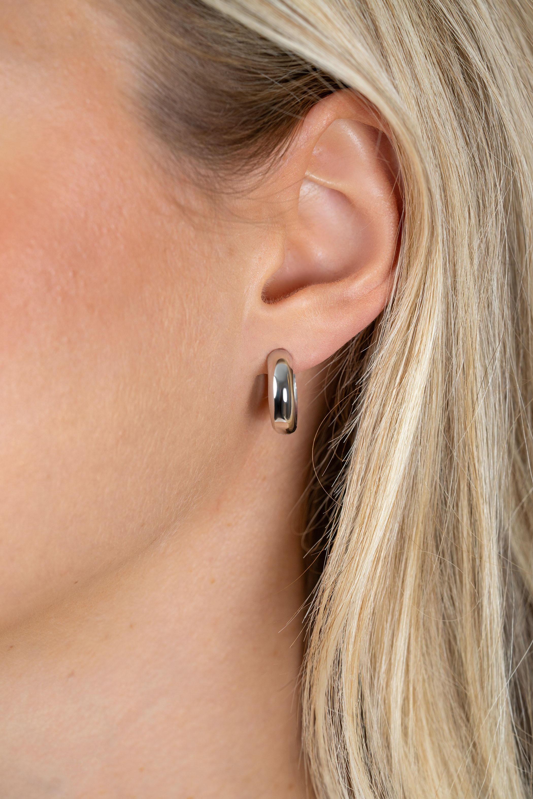 ZINZI zlv. klapcreolen half rond 17.0x5.0mm