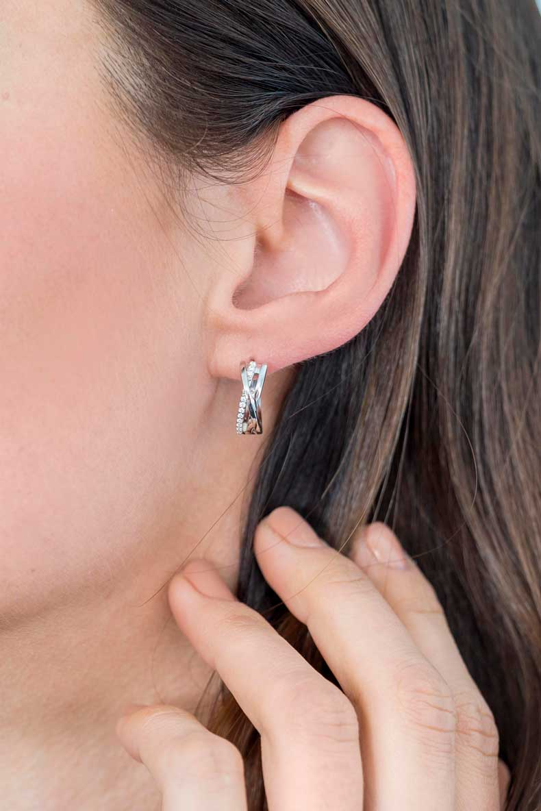 16mm ZINZI Sterling Silver Crossover Hoop Earrings White 16x5,5mm ZIO1774