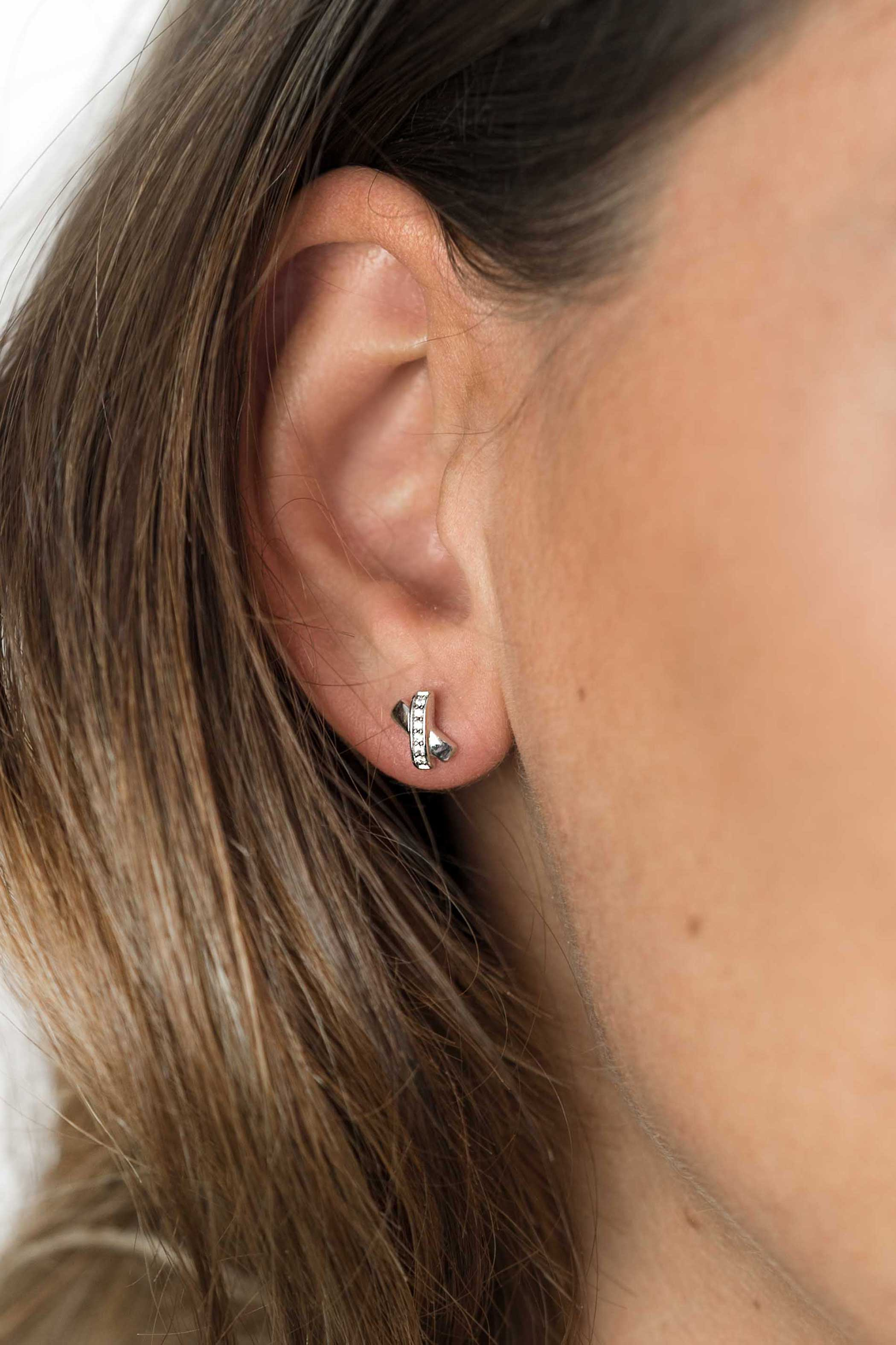 ZINZI Sterling Silver Stud Earrings Crossover White ZIO1816