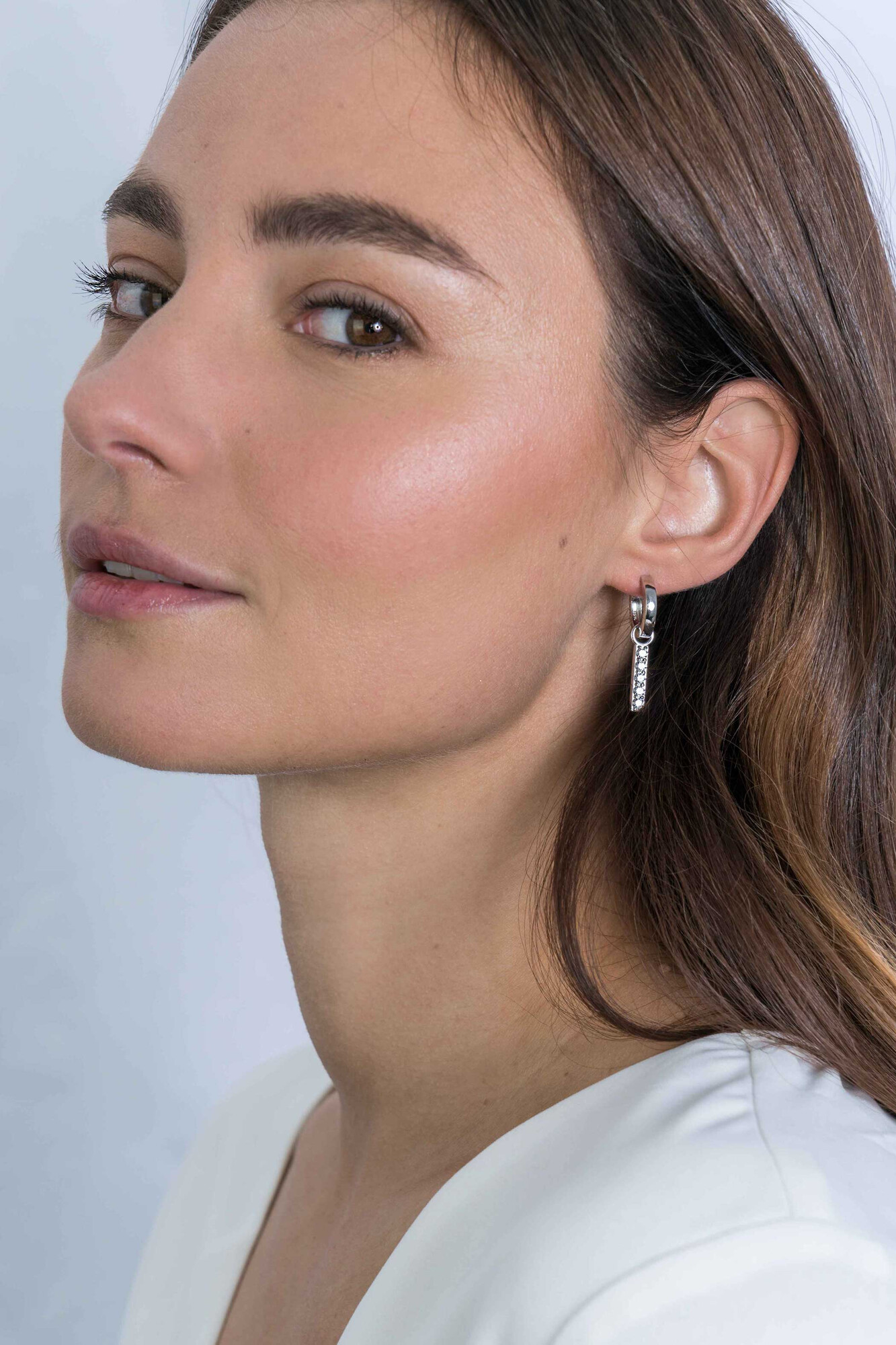 21,5mm ZINZI Sterling Silver Earrings Pendants Bar White Zirconias ZICH2142 (excl. hoop earrings)