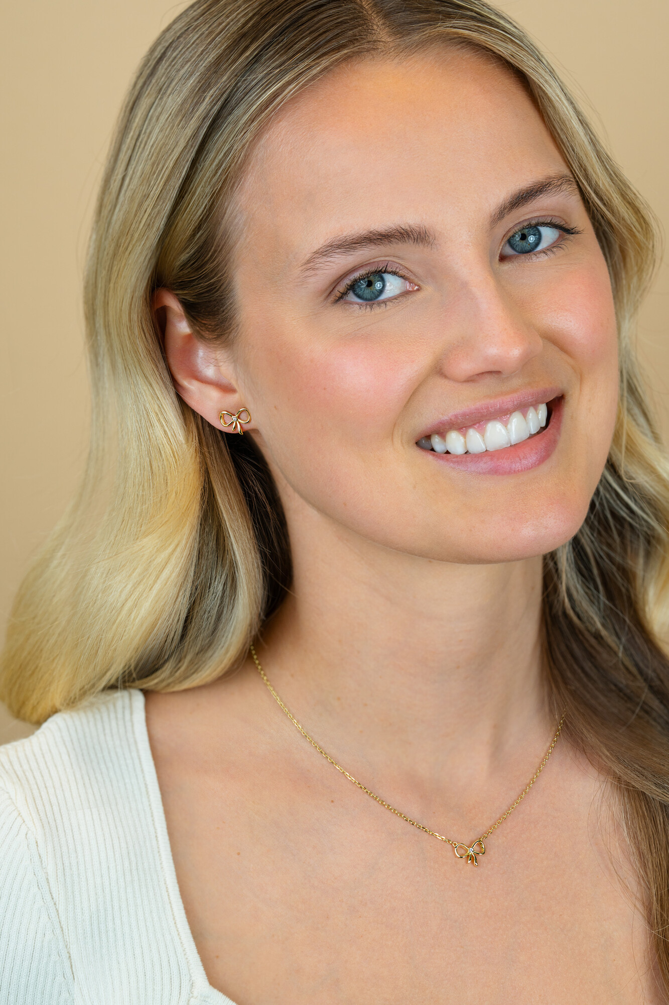 ZINZI zlv. collier geel verguld met strikje en zirconia