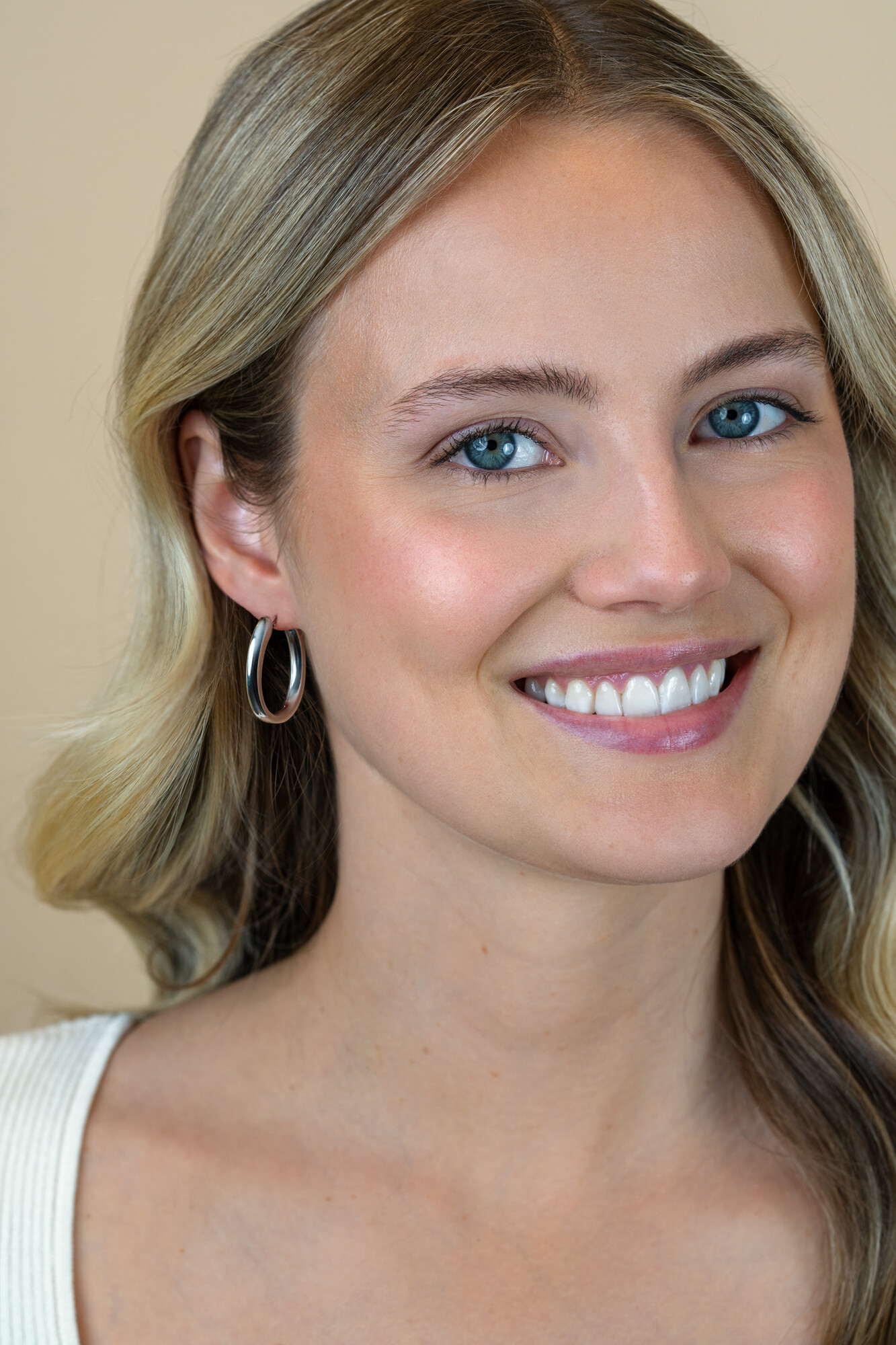 ZINZI * zlv. oorringen ovaal organisch 28x3.5mm