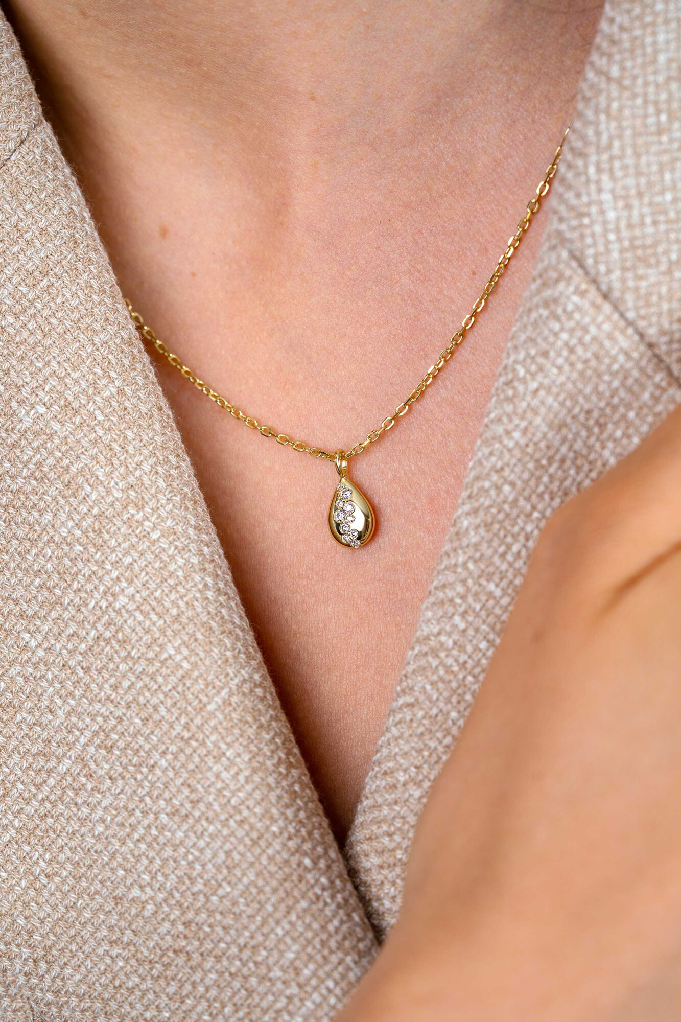 ZINZI zlv. collier gg.verg.druppel met pave zirc.