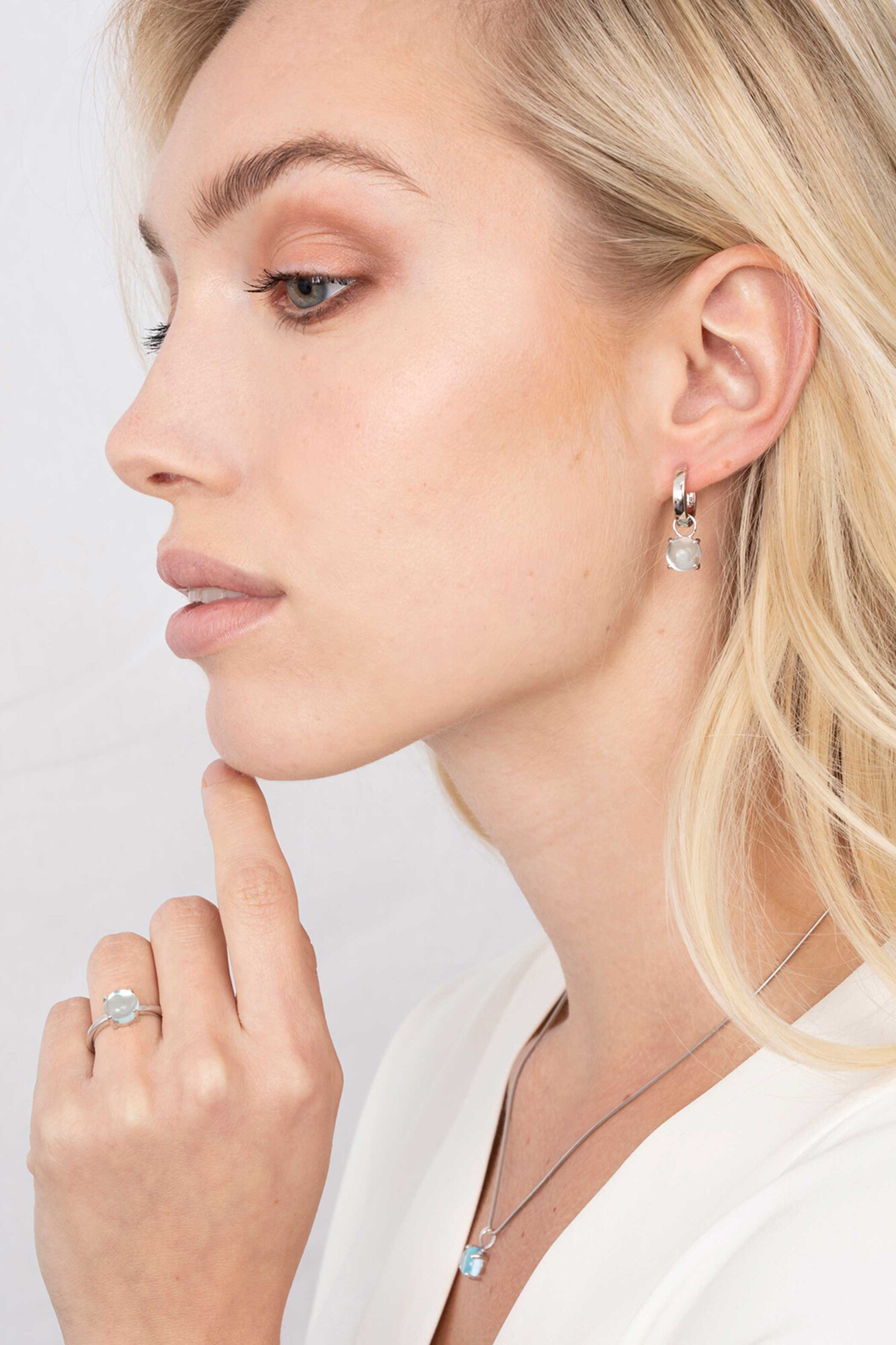 14mm ZINZI Sterling Silver Pendant Prong Setting Soft Blue ZIH2089B