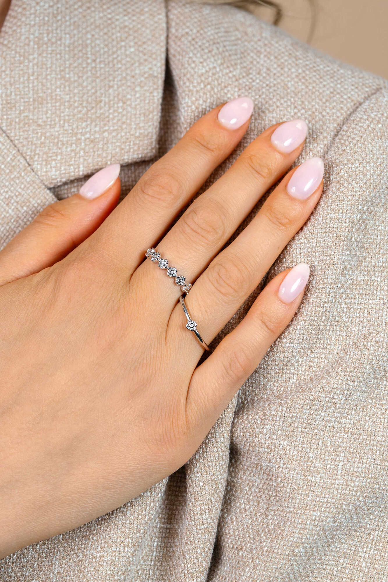 ZINZI zlv. ring met roosje en zirconia mt.62