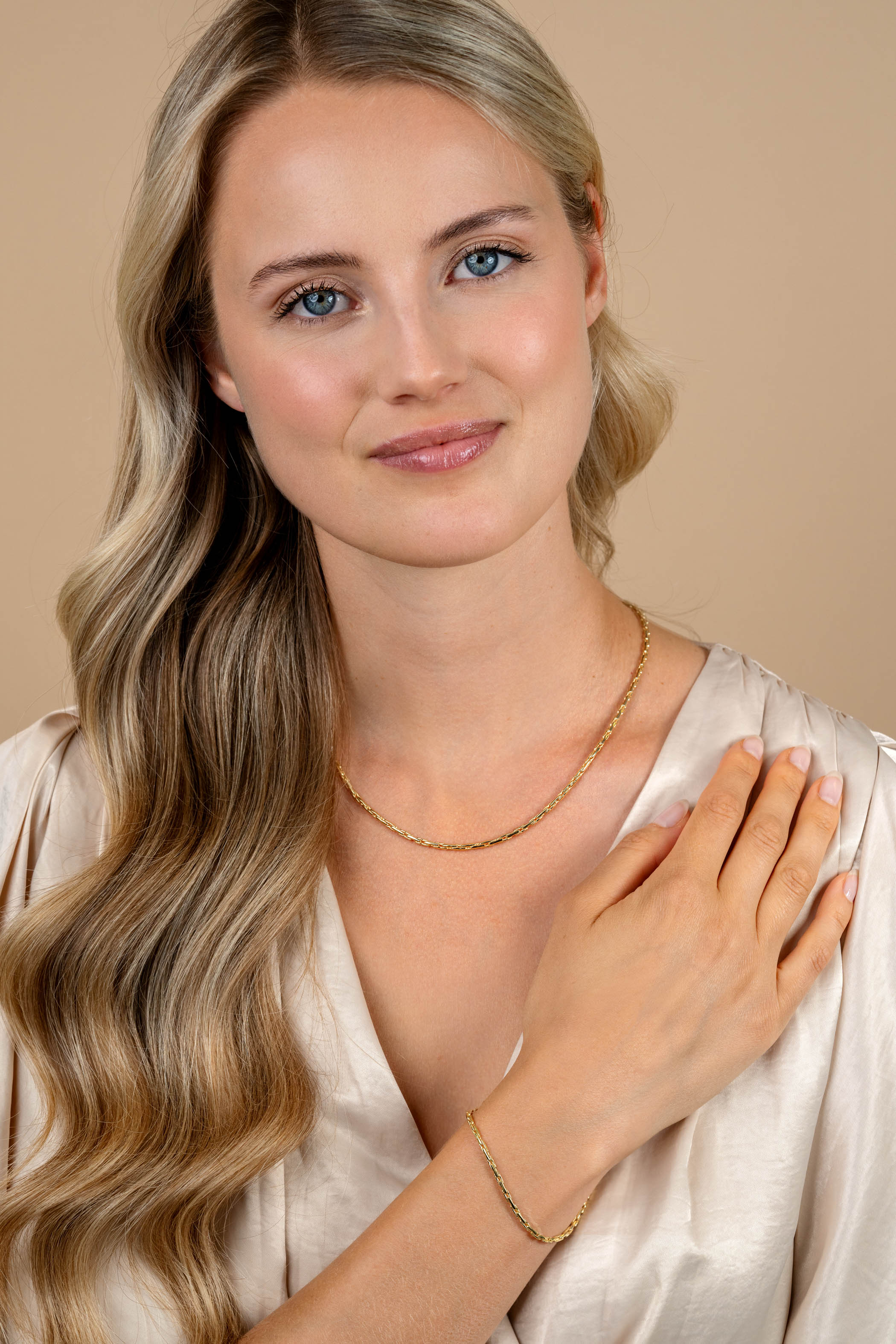 ZINZI gold plated silver link necklace 2.3mm wide 43-45cm ZIC2648G