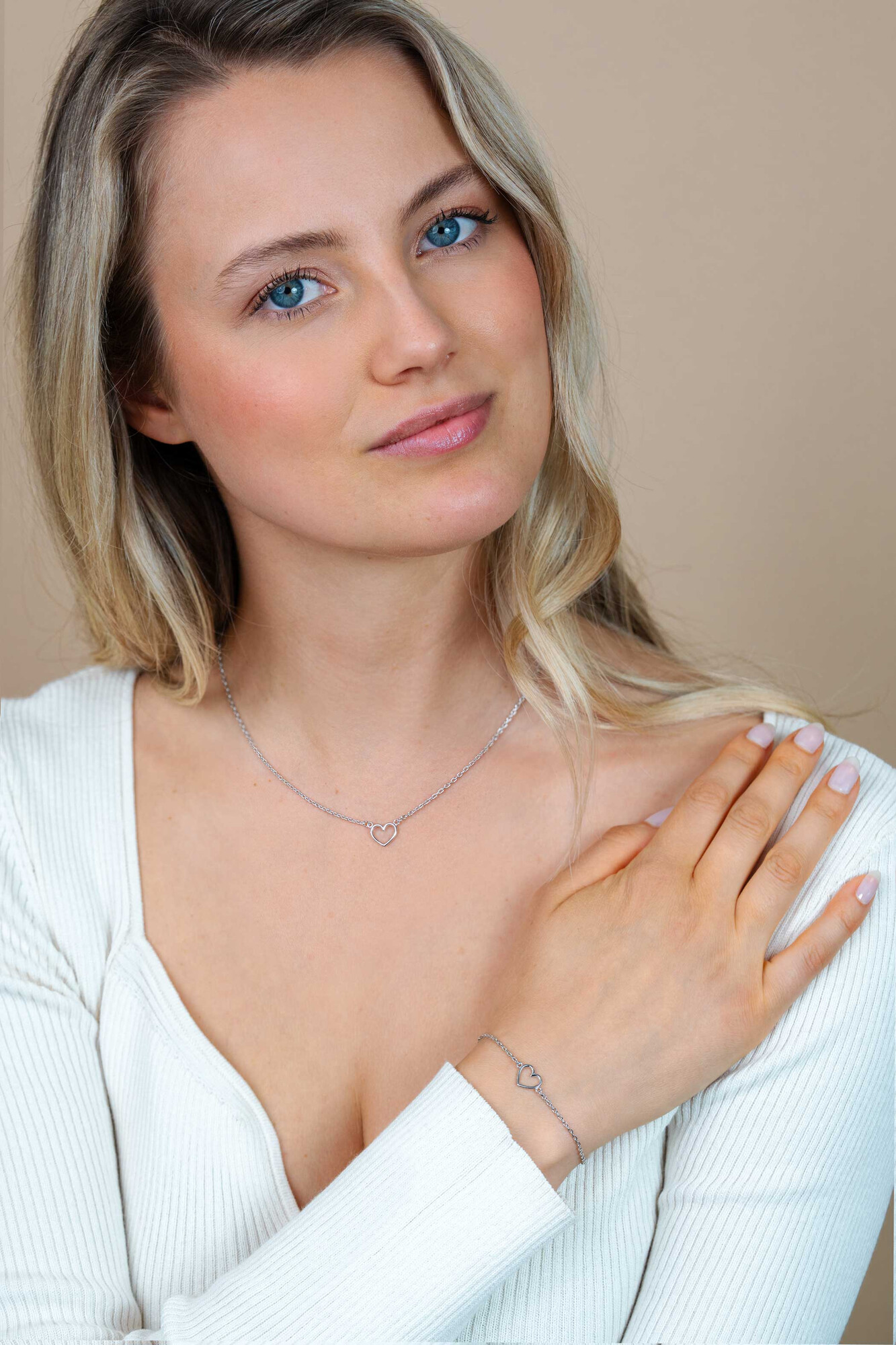 ZINZI Sterling Silver Necklace Open Heart 40-43cm ZIC1420