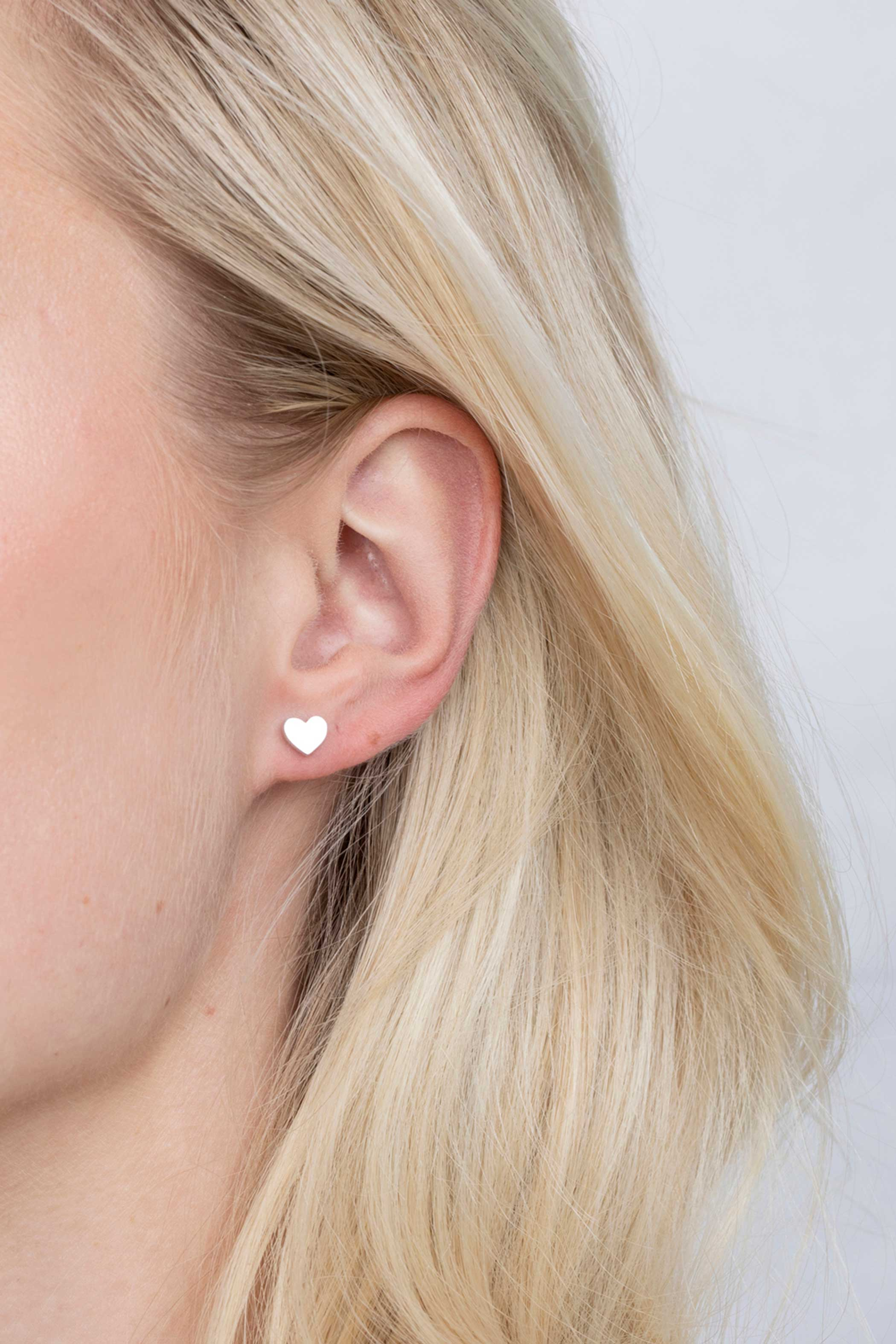 6mm ZINZI Sterling Silver Stud Earrings Shiny Heart ZIO1378