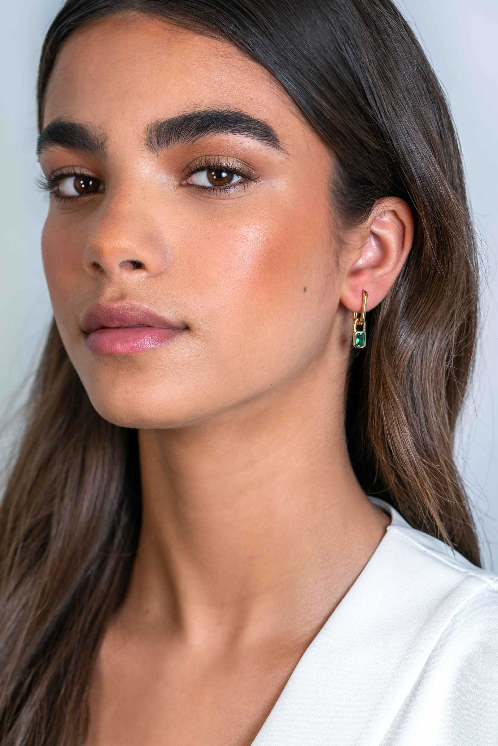 13mm ZINZI Gold Plated Sterling Silver Earrings Pendants Rectangle with Green Color Stones ZICH2307 (excl. hoop earrings)