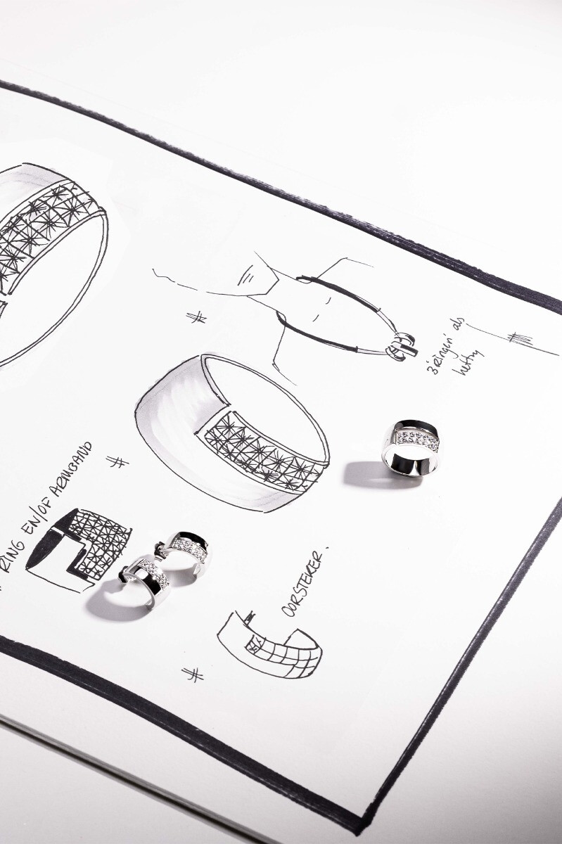 ZINZI Sterling Silver Earrings by Dutch Designer Mart Visser MVO17