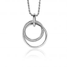 26mm ZINZI zilveren hanger, waarbij twee grote ronde ringen met elkaar verweven zijn. Bezet met witte zirconia's ZIH2431 (exclusief ketting geprijsd)