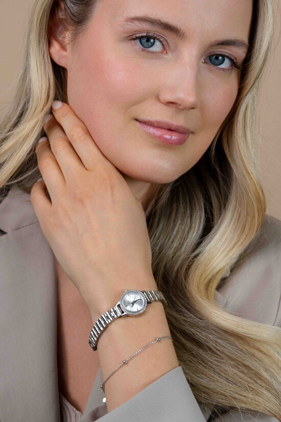 ZINZI Etoile Watch 20mm Silver Sunray Dial set with white crystals Silver Colored Stainless Steel Case and Strap ZIW3202