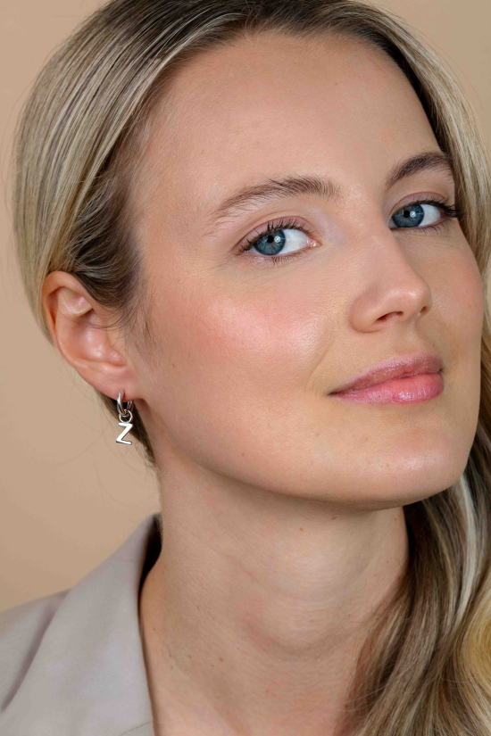 ZINZI Sterling Silver Letter Earrings Pendant Z price per piece ZICH2144Z (excl. hoop earrings)