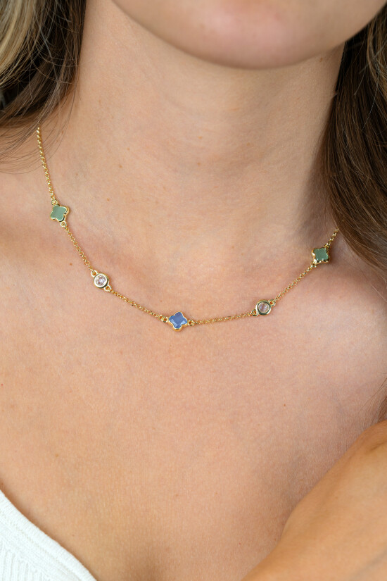 ZINZI zlv. collier gg.verg. klavers blauw/groen/zirc