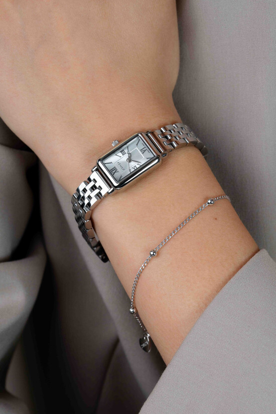 ZINZI Small Elegance Watch Silver Sunray Dial and Rectangular Case Stainless Steel Chain Strap 22mm  ZIW2802