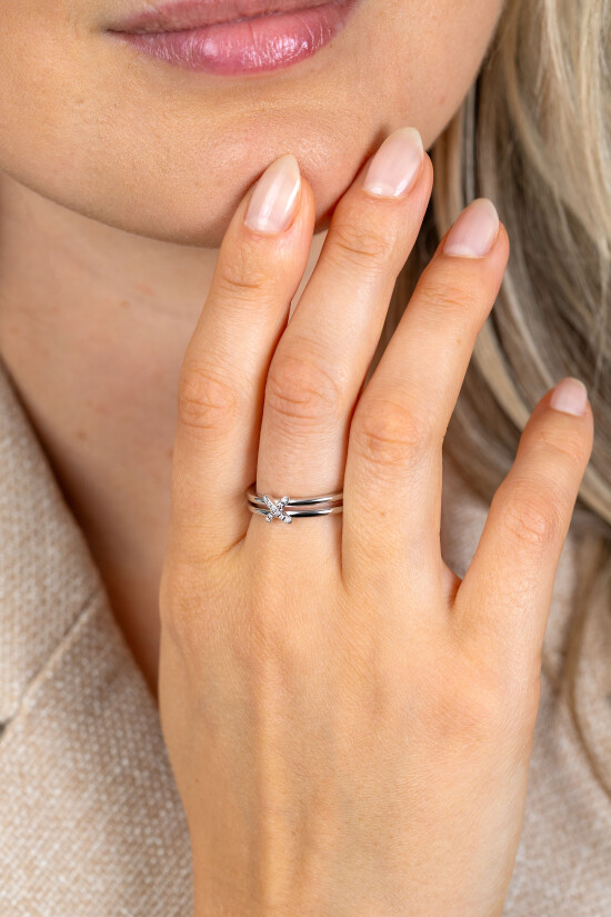 ZINZI zlv. ring 2 banen midden X met zirconia's mt.62