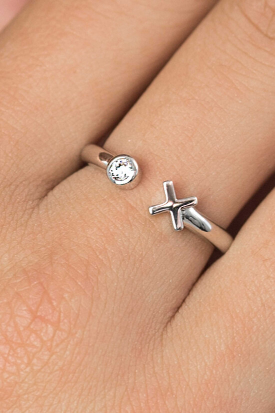 ZINZI Sterling Silver Open Ring XO ZIR1821