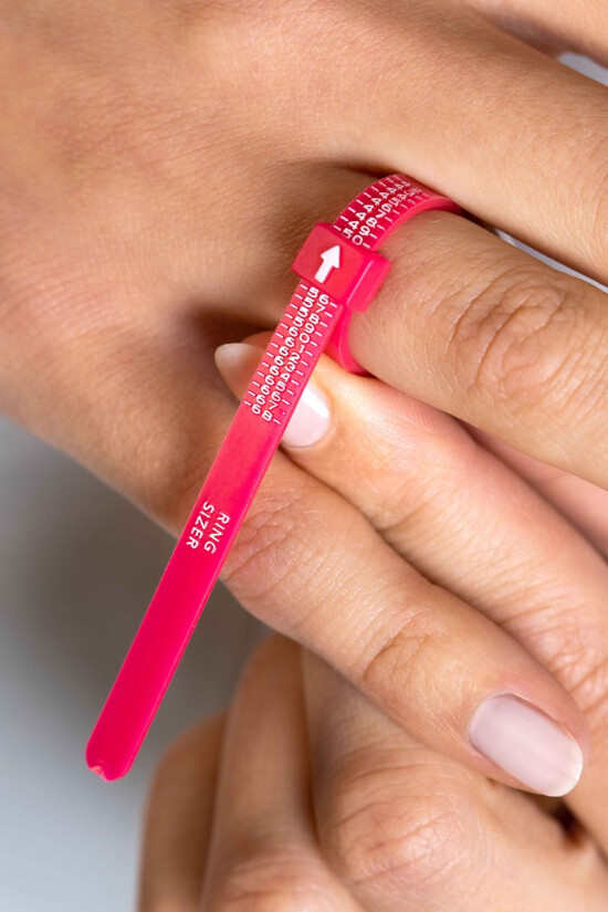 ZINZI Ring Sizer for easily measuring your ring size RINGSIZER