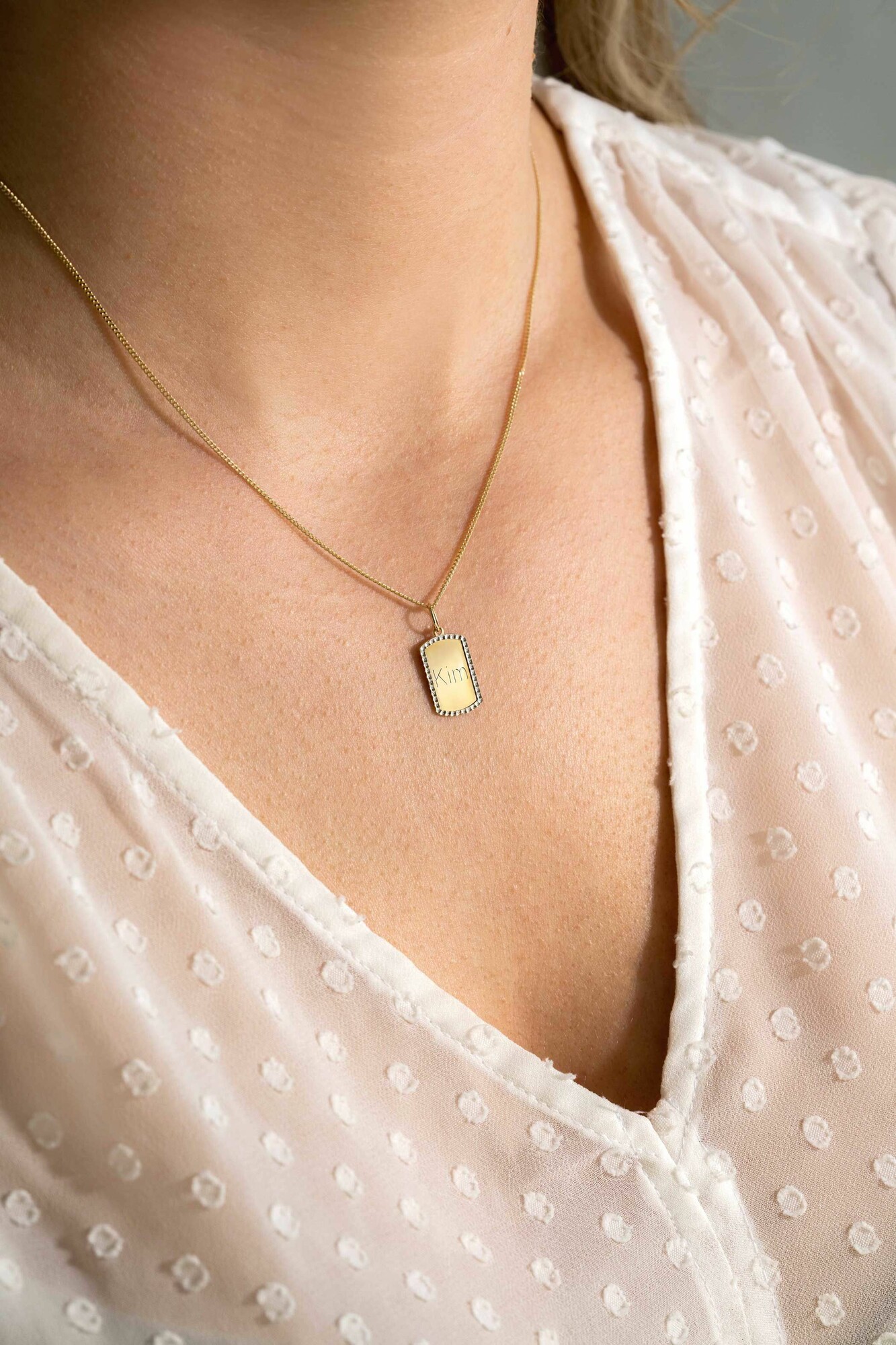 14mm ZINZI 14K Gold Engravable Flat Bar with White Gold Pearls ZGH365-14 (excl. necklace)