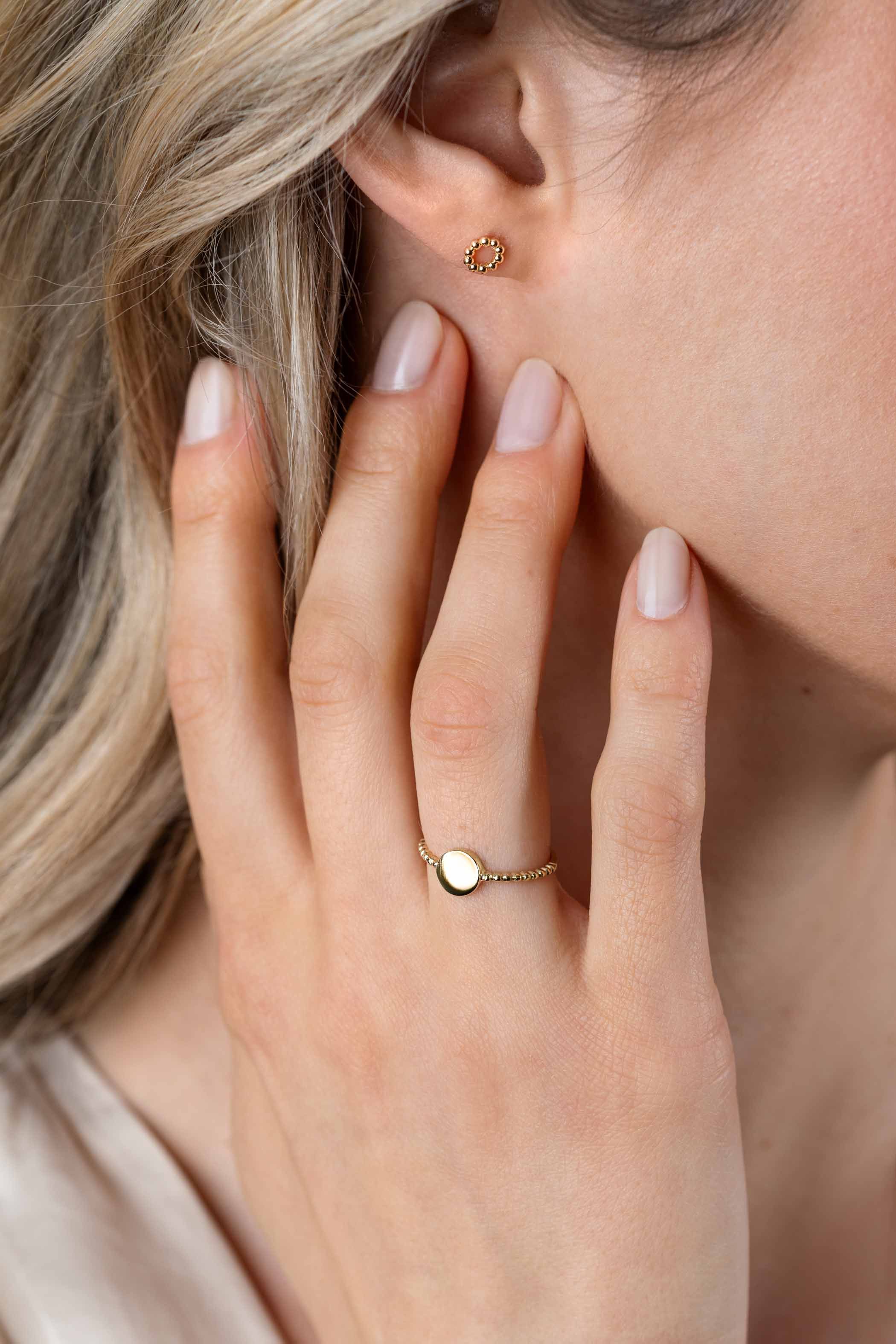 5,5mm ZINZI 14K Gold Stud Earrings Open Circle Beads ZGO399