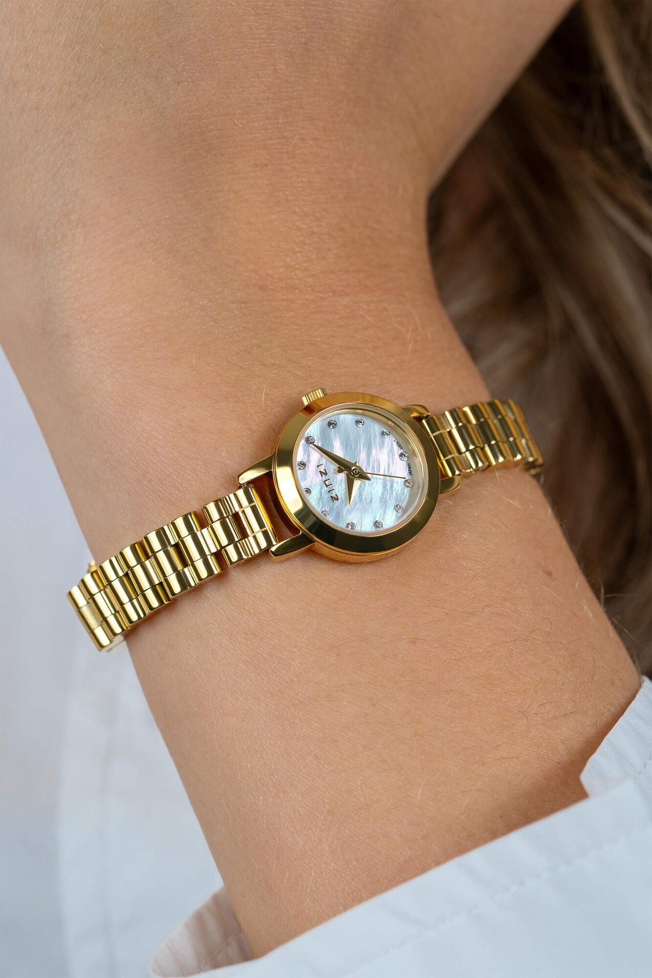 ZINZI Etoile Nuit Watch 20mm White Mother-of-Pearl Dial Gold Colored Stainless Steel Case and Strap Japanese movement ZIW3134