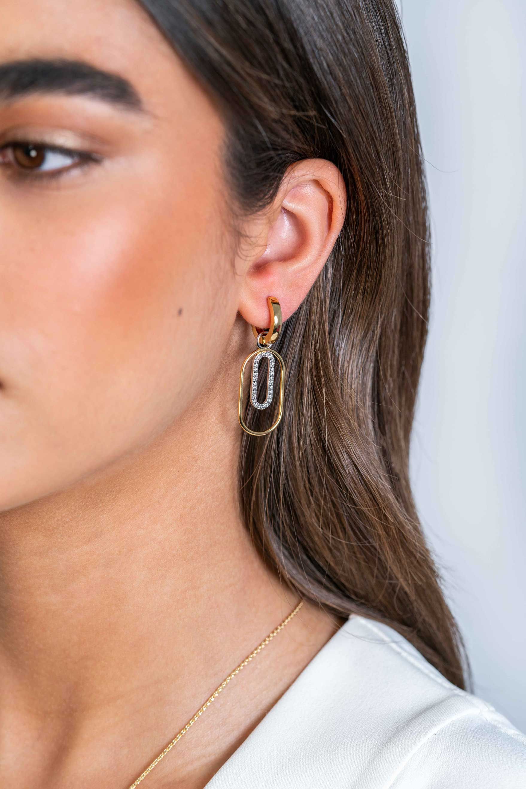32mm ZINZI Gold Plated Sterling Silver Oval Earrings Pendants Set with White Zirconias ZICH2329 (excl. hoop earrings)