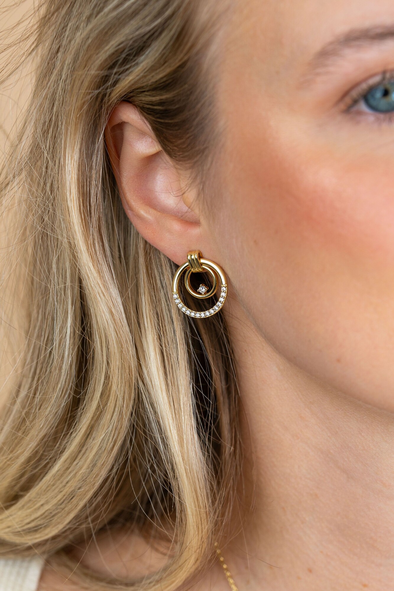 ZINZI zlv. gg.verg. oorstekers 2x rond open en zirc.