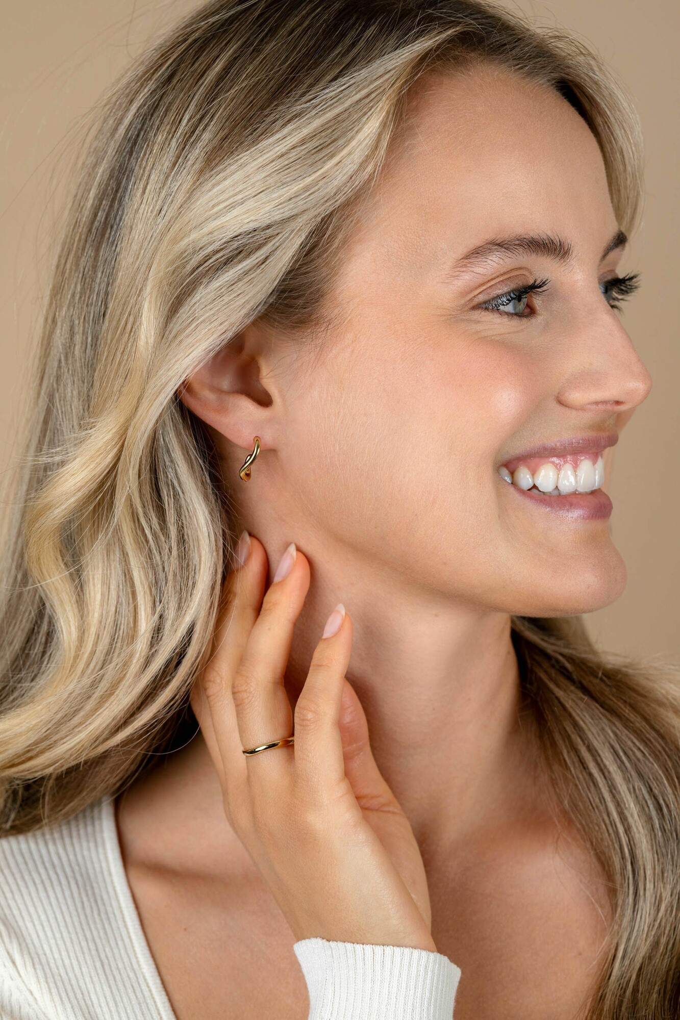 16mm ZINZI gold plated silver smooth organic-shaped stud earrings ZIO2656G