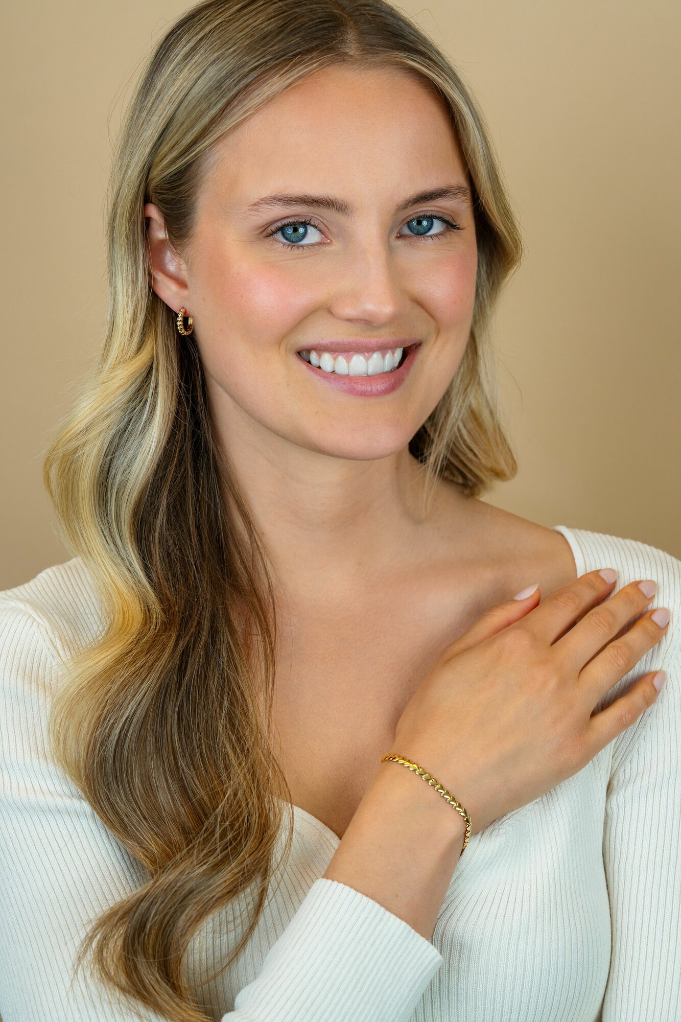 15mm ZINZI Gold Plated Sterling Silver Hoop Earrings Hearts 15x3mm ZIO1798G