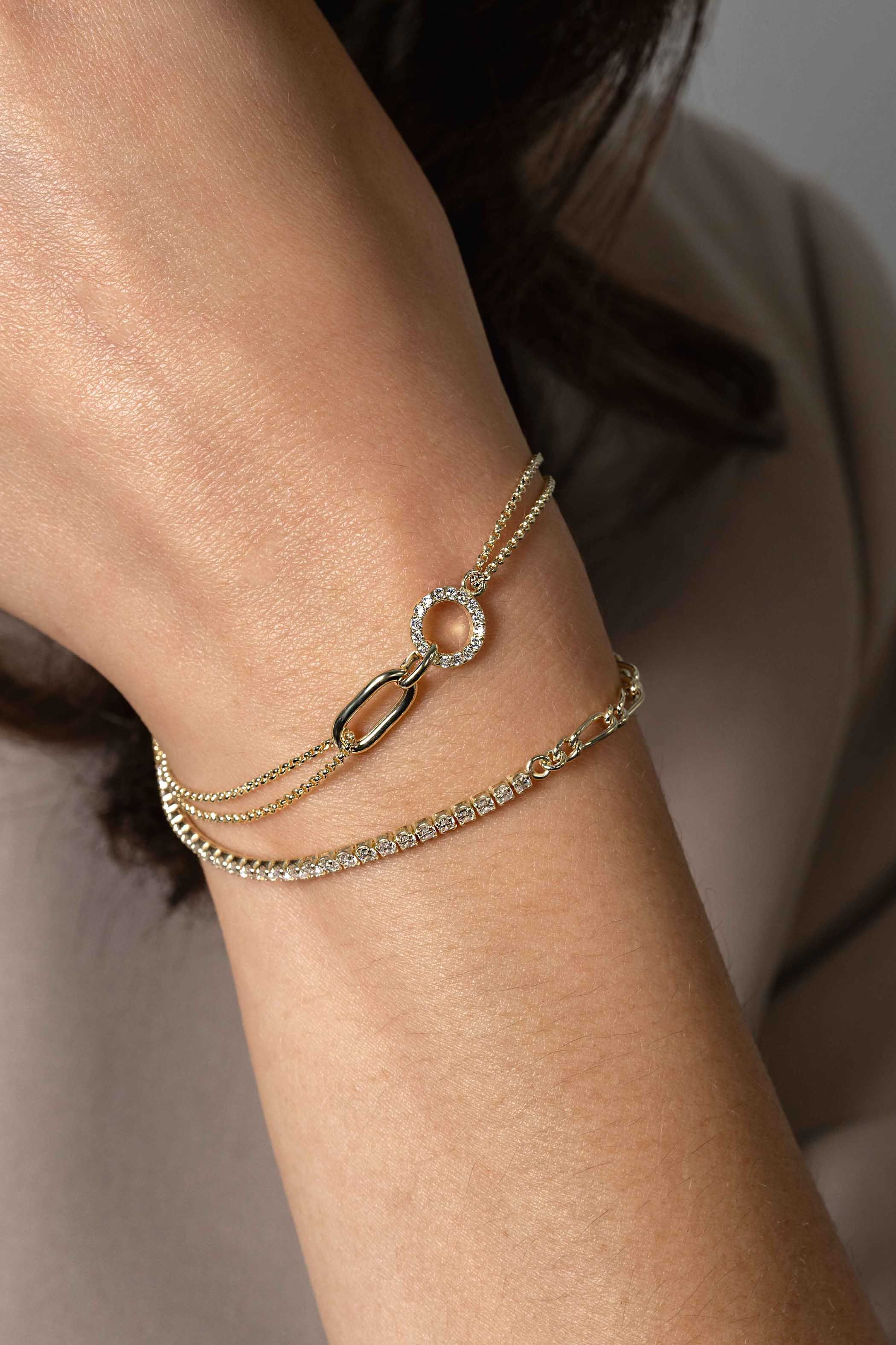 ZINZI Gold Plated Sterling Silver Multi-look Bracelet with 2 Chains Connected to an Oval Chain and Open Circle Set with White Zirconias 17-20cm ZIA2463Y