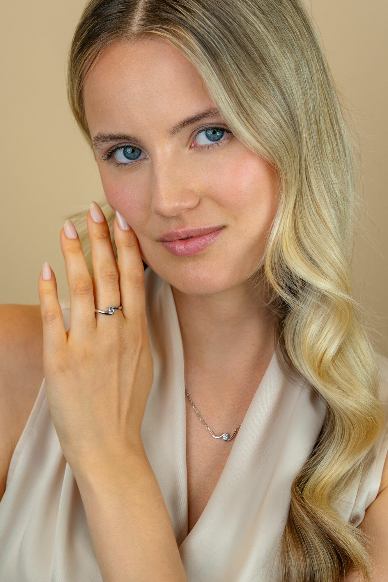 ZINZI zlv. ring slagmodel met zirconia mt.56