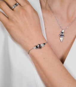 ZINZI zilveren fantasie armband met grijze en zwarte kleurstenen en witte zirconia's 18-21cm ZIA1944