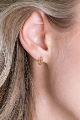 ZINZI Sterling Silver Ear Studs 14K Yellow Gold Plated Feather