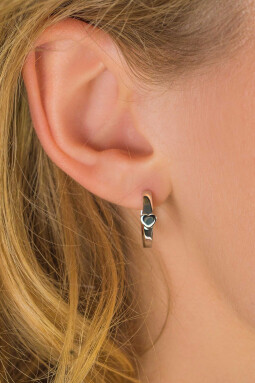 15mm ZINZI Sterling Silver Hoop Earrings 15x3mm Heart ZIO1508
