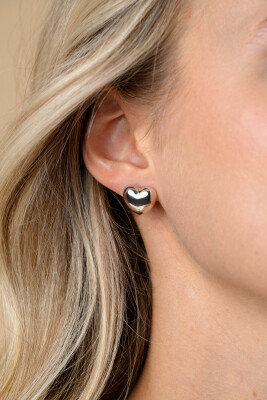 13mm ZINZI silver stud earrings in puffy heart shape ZIO2672