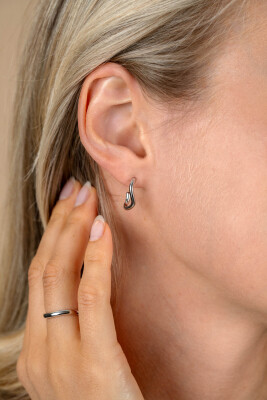 16mm ZINZI silver smooth organic-shaped stud earrings ZIO2656