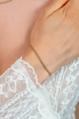 ZINZI zlv. slangen armband gg.verg. rond 2mm