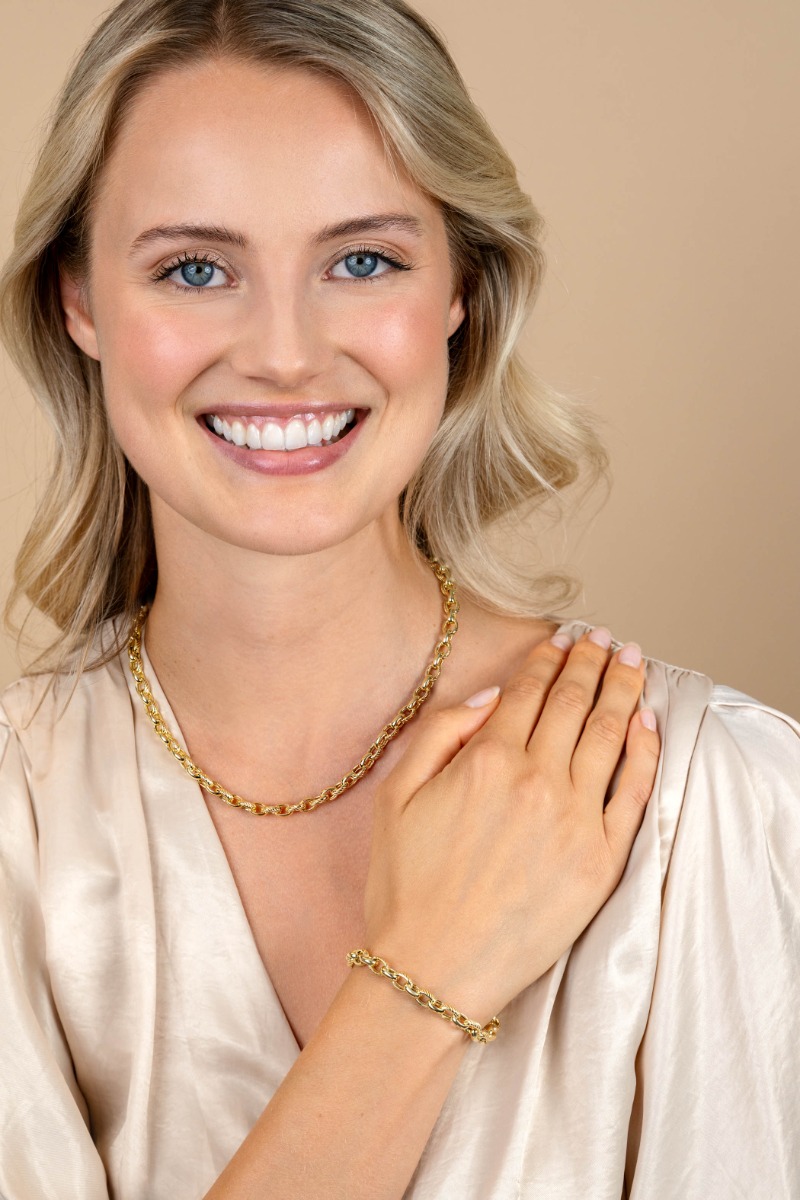 ZINZI gold plated silver wide chain bracelet (6mm wide) with luxury jasseron links in smooth and worked finishes 20cm ZIA2638