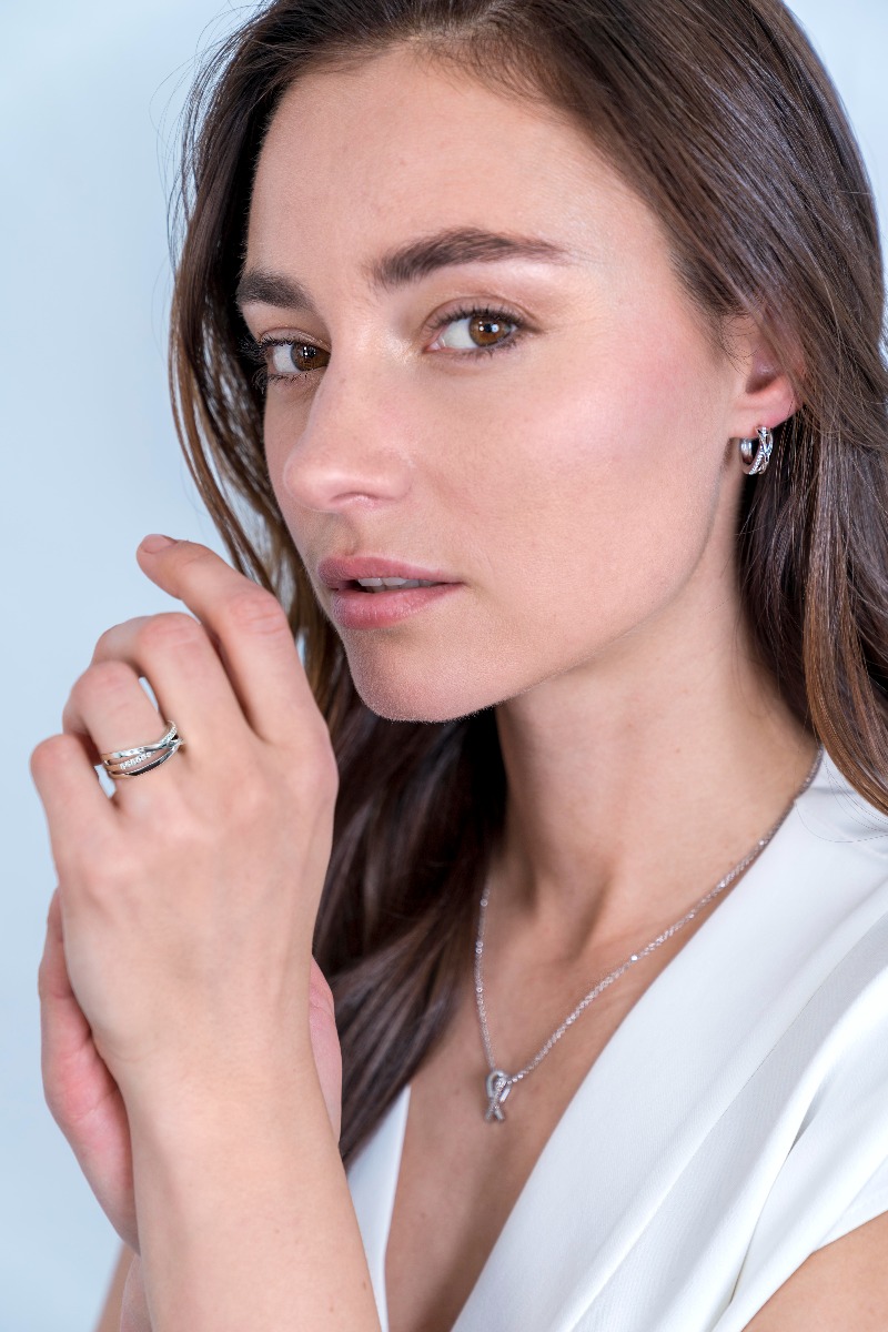 ZINZI Sterling Silver Luxury Crossover Ring with White Zirconia ZIR1774